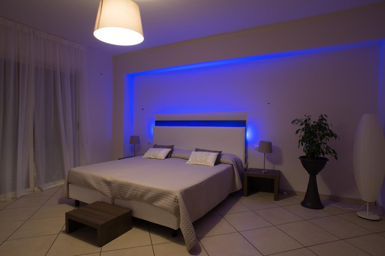 Riva Del Sol Bed & Breakfast Santa Teresa Di Riva Exterior foto